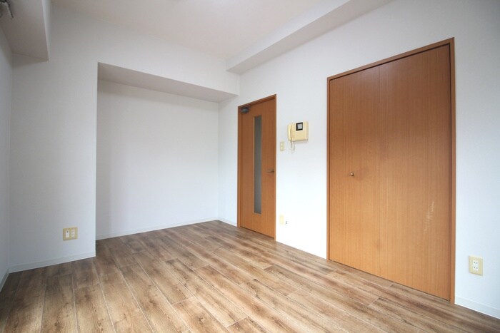 物件内観写真18　(居室)