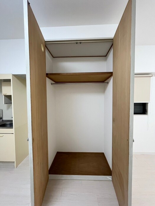 物件内観写真13　(収納)