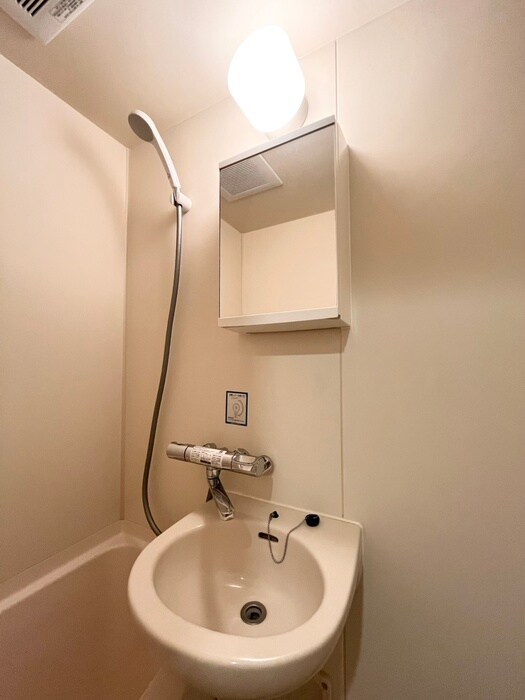 物件内観写真14　(洗面)