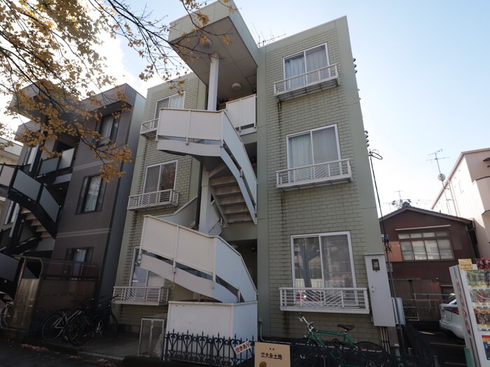 物件外観写真1　(外観写真)