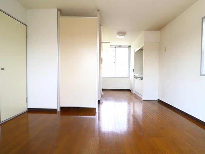 物件内観写真19　(居室)