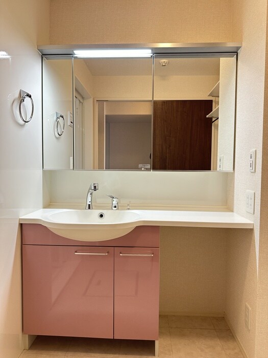 物件内観写真15　(洗面)