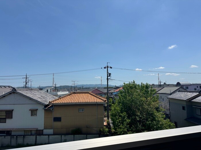 物件内観写真18　(室内からの展望)