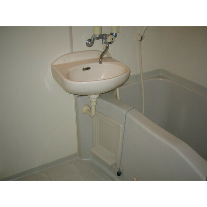 物件内観写真6　(バス／シャワールーム等)