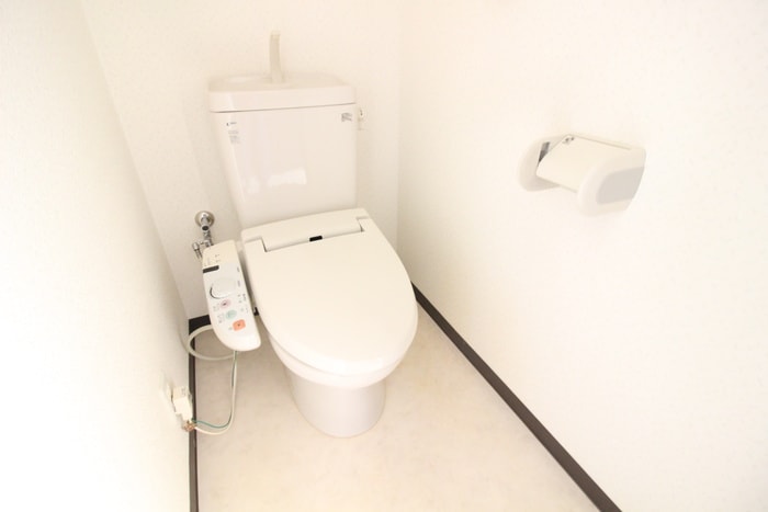 物件内観写真9　(トイレ)