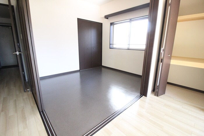 物件内観写真12　(居室)