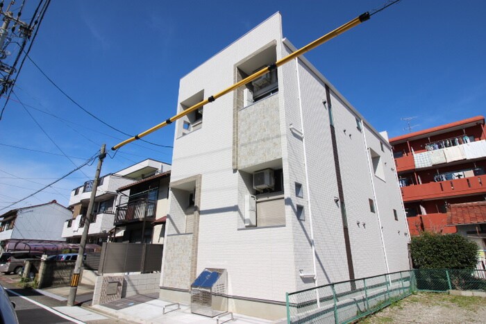 物件外観写真3　(外観写真)