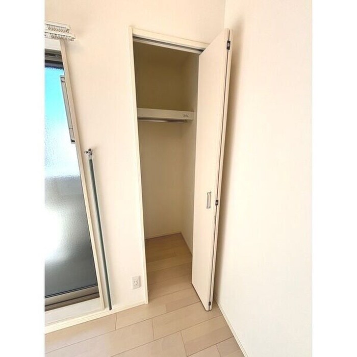 物件内観写真10　(収納)