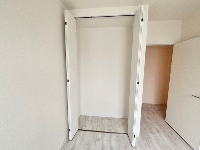 物件内観写真10　(収納)