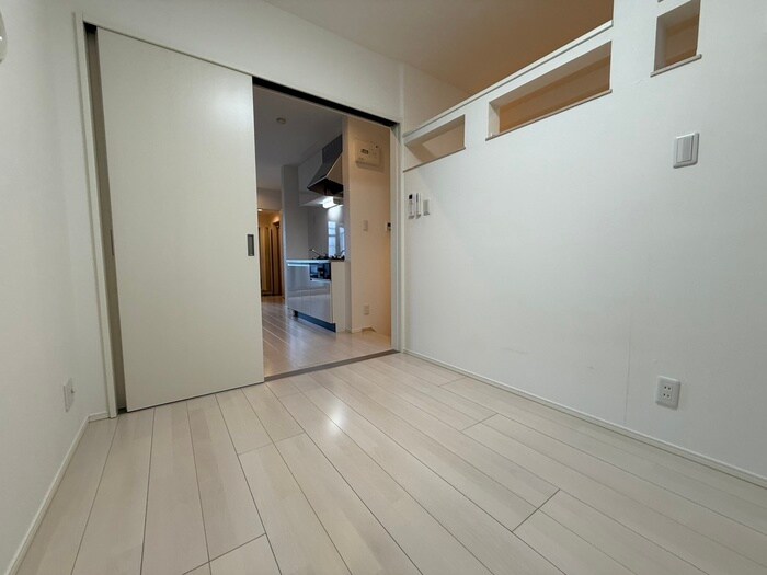 物件内観写真9　(居室)