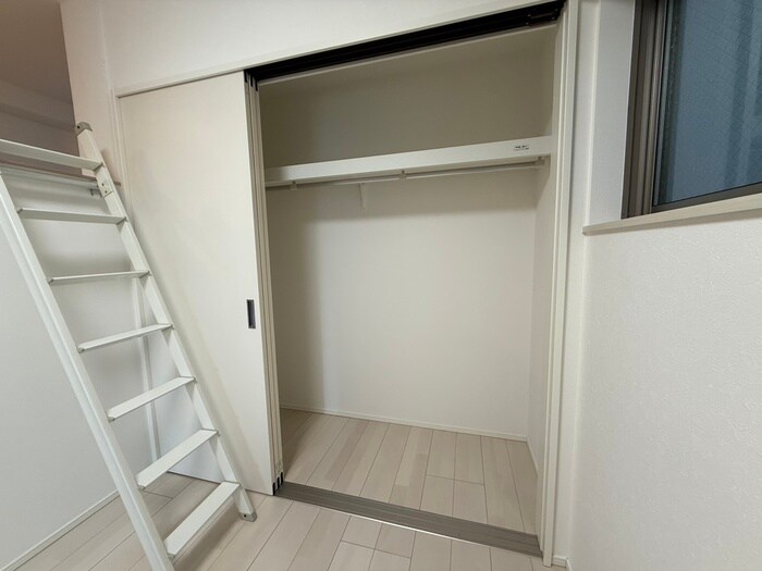 物件内観写真11　(収納)