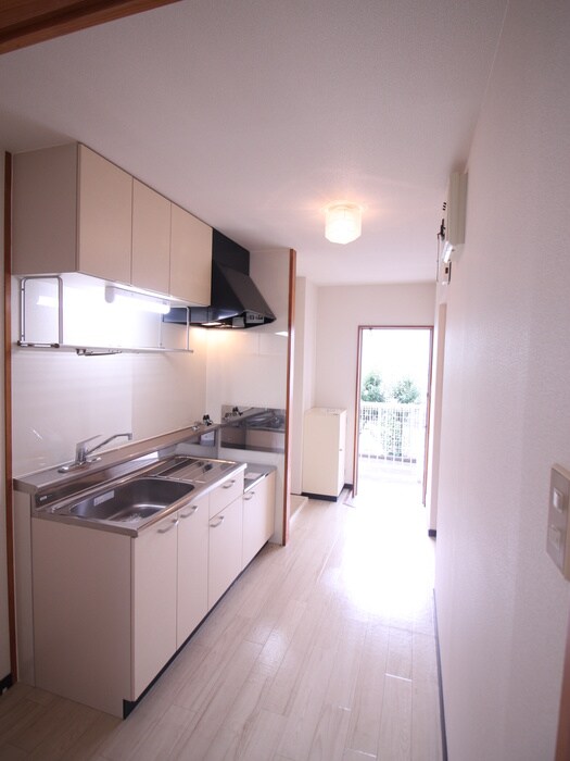 物件内観写真17　(廊下)