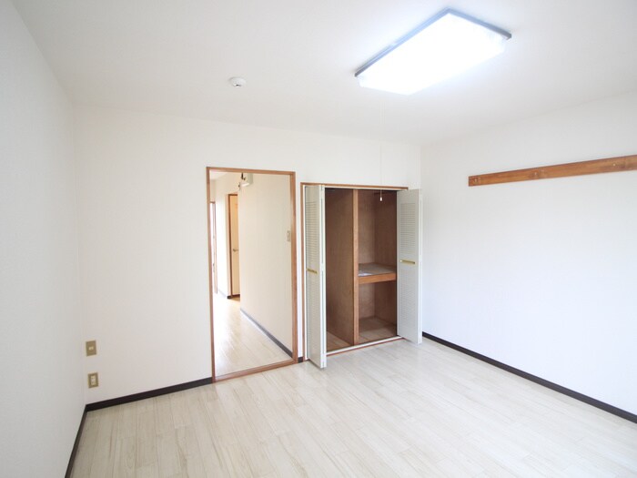 物件内観写真20　(居室)