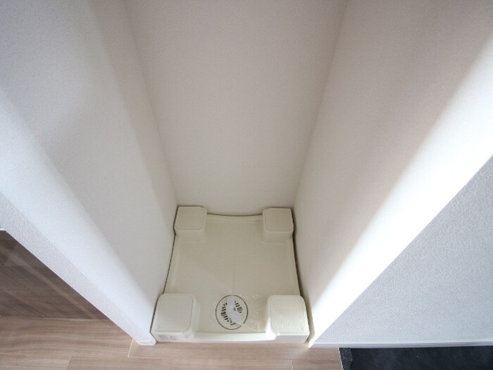 物件内観写真22　(洗濯機置場)