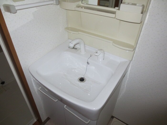 物件内観写真9　(洗面)