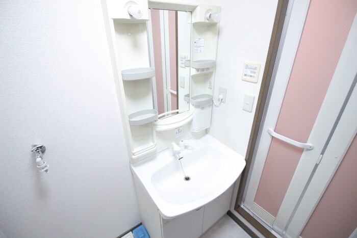 物件内観写真10　(洗面)