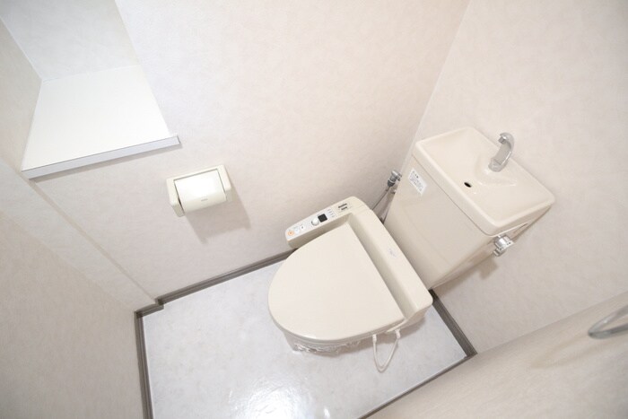 物件内観写真12　(トイレ)