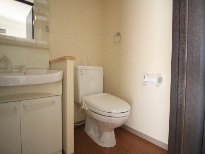 物件内観写真11　(トイレ)