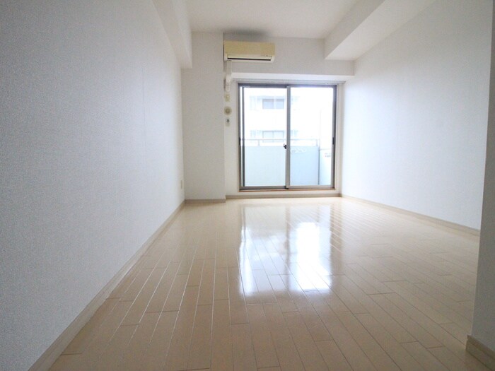 物件内観写真13　(居室)