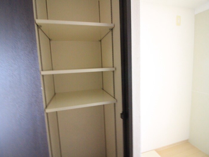 物件内観写真17　(収納)