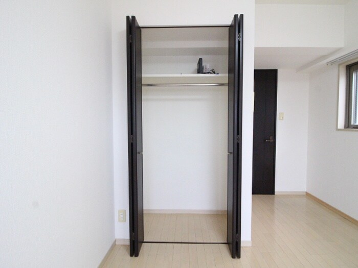 物件内観写真17　(収納)