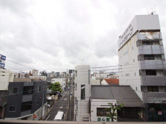 物件内観写真19　(室内からの展望)