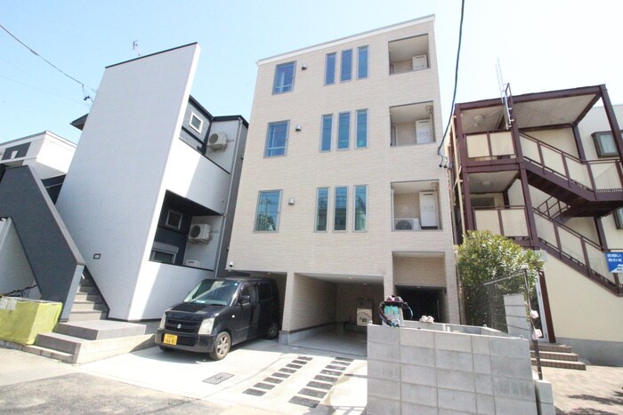 物件外観写真1　(外観写真)