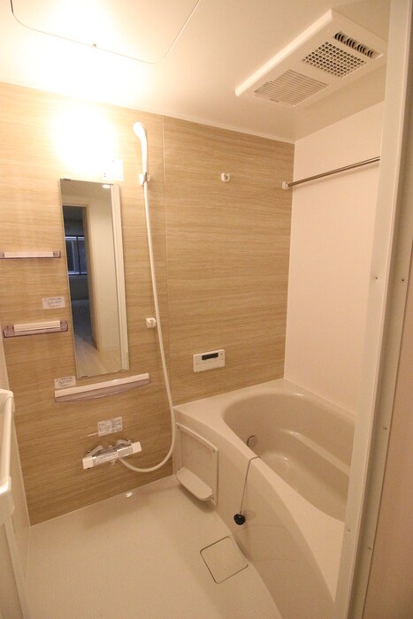 物件内観写真12　(バス／シャワールーム等)