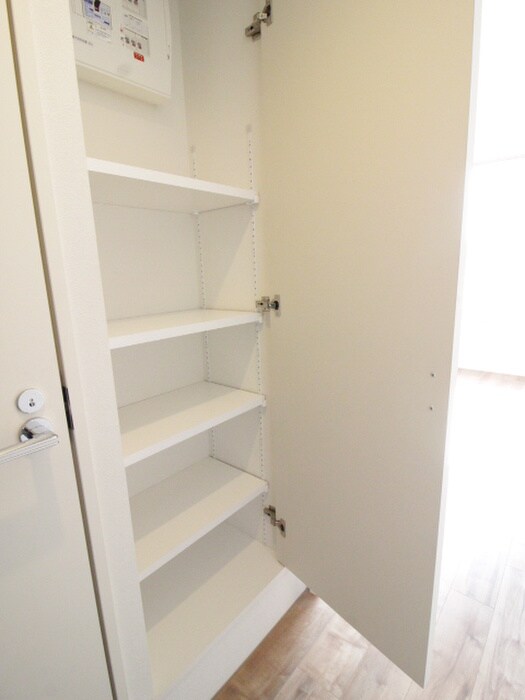 物件内観写真21　(靴箱)