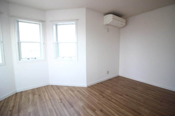 物件内観写真4　(居室)