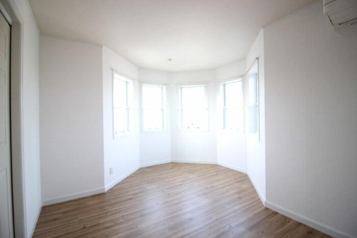 物件内観写真15　(居室)