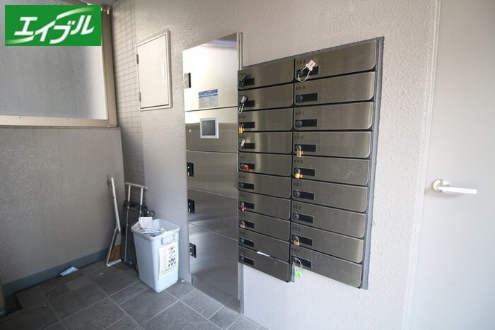 物件外観写真3　(建物設備)