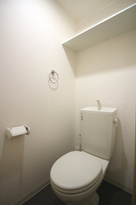 物件内観写真13　(トイレ)