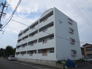 パ－クサイド三ツ井外観写真