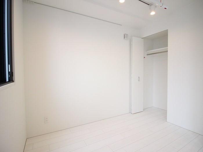 物件内観写真6　(居室)