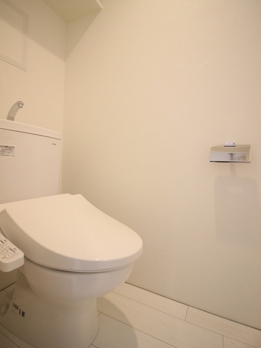 物件内観写真12　(トイレ)
