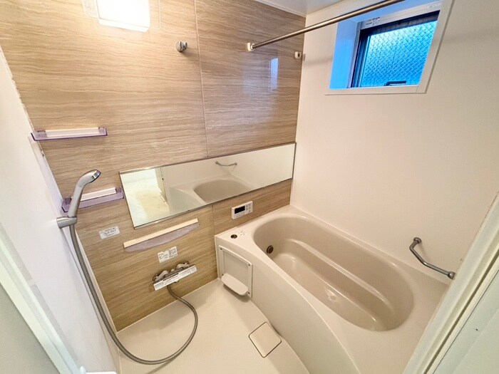 物件内観写真10　(バス／シャワールーム等)