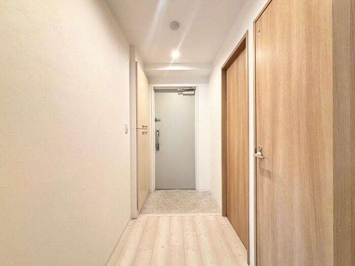 物件内観写真16　(廊下)