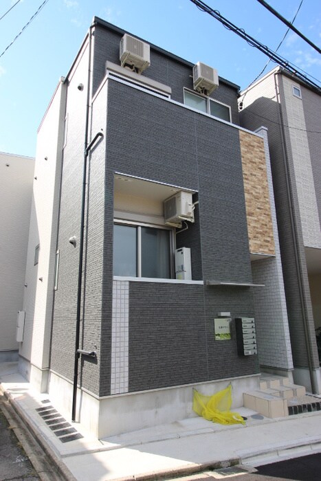 物件外観写真1　(外観写真)