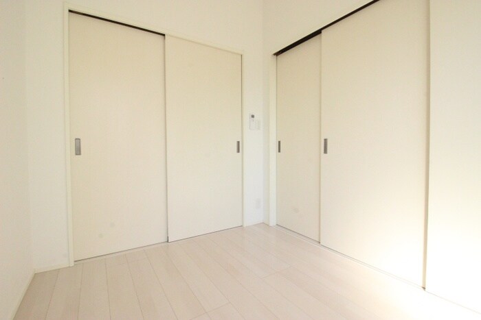 物件内観写真5　(居室)