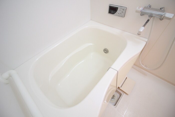 レザンブライドのバス