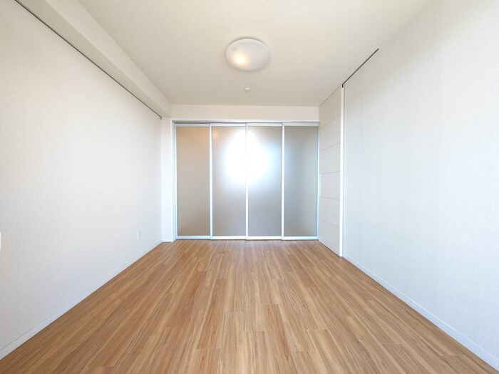 物件内観写真9　(居室)