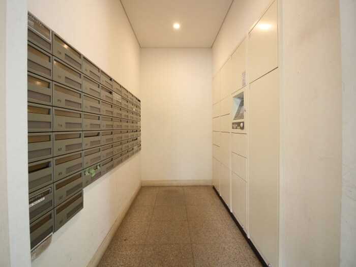 物件外観写真4　(建物設備)