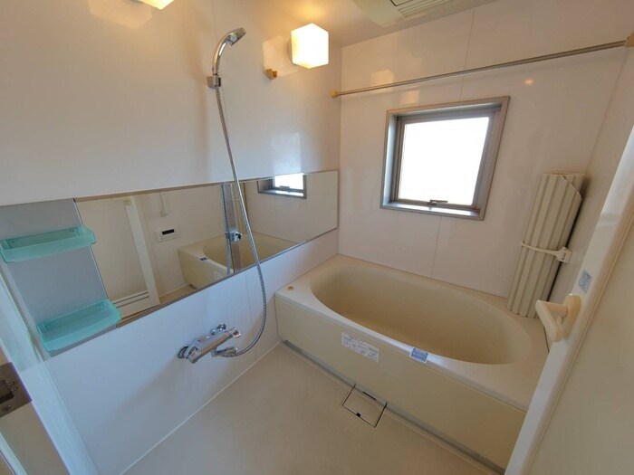 物件内観写真12　(バス／シャワールーム等)