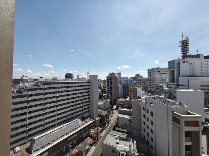 物件内観写真22　(室内からの展望)