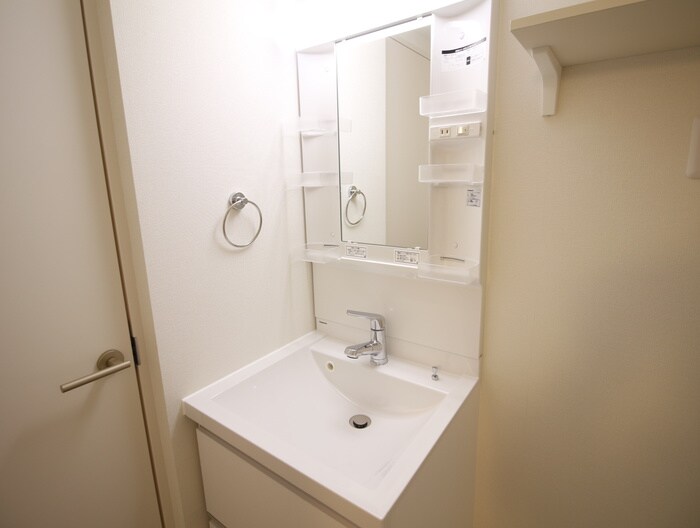 物件内観写真15　(洗面)