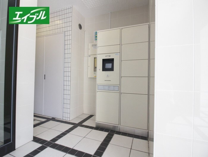 物件外観写真3　(建物設備)