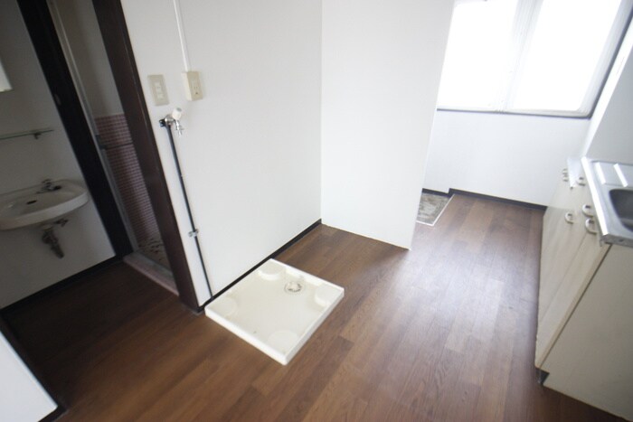 物件内観写真19　(洗濯機置場)