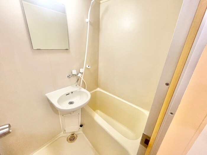 物件内観写真9　(バス／シャワールーム等)