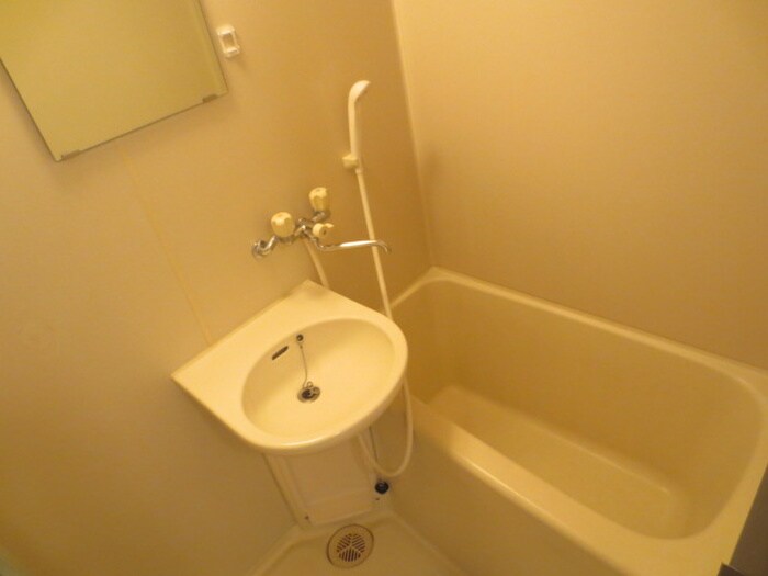 物件内観写真13　(バス／シャワールーム等)